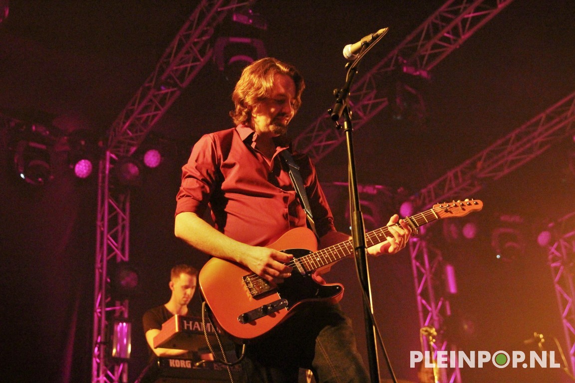 The Springsteen Experience    (1)